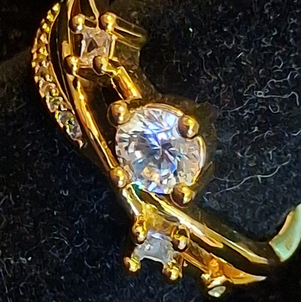 Elegant Goldtone Women's Ring With Faux Diamonds Size 7, Adjustable